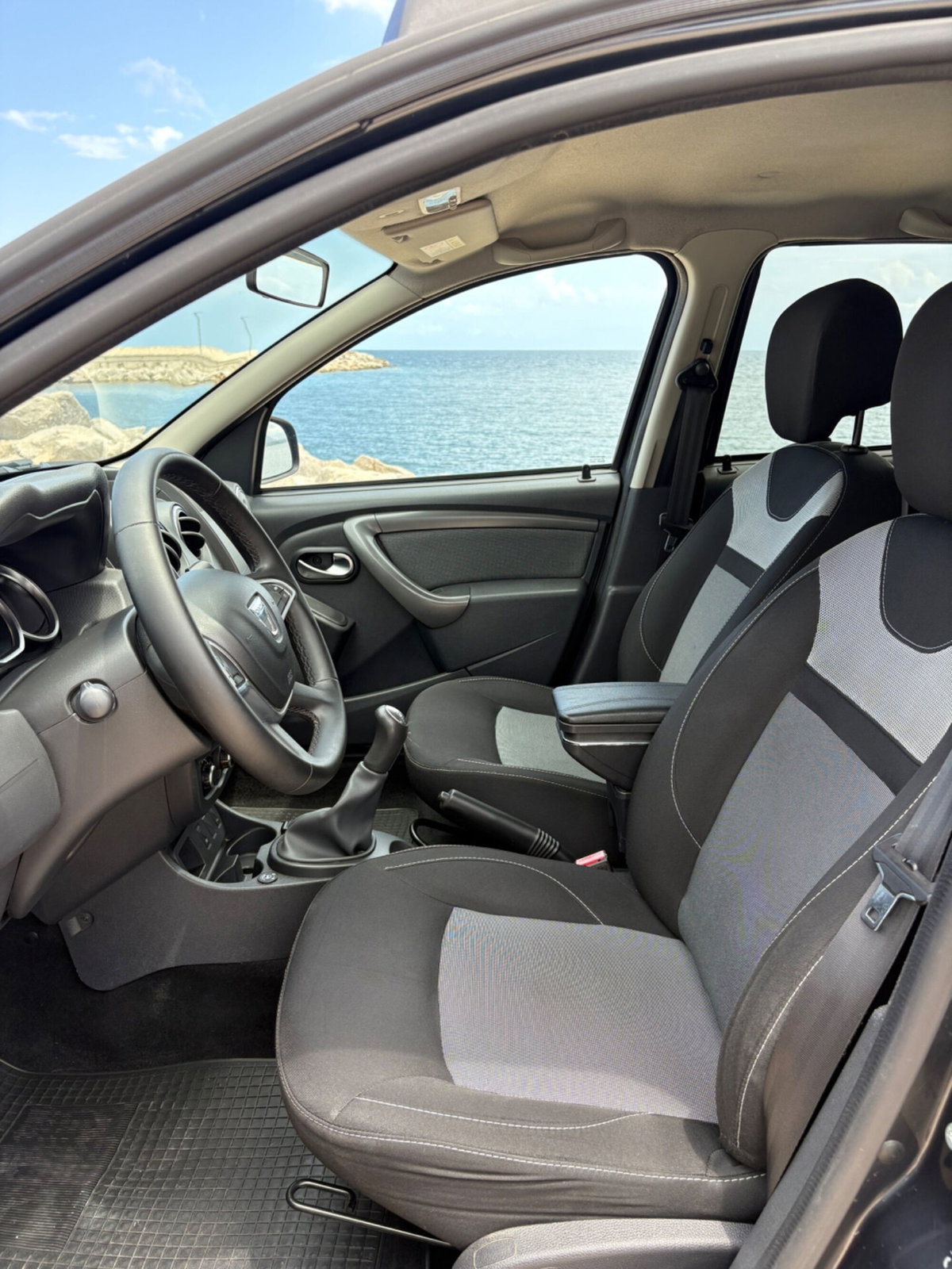 Dacia Duster 1.6 115CV Start&Stop 4x2 GPL Ambiance (11)
