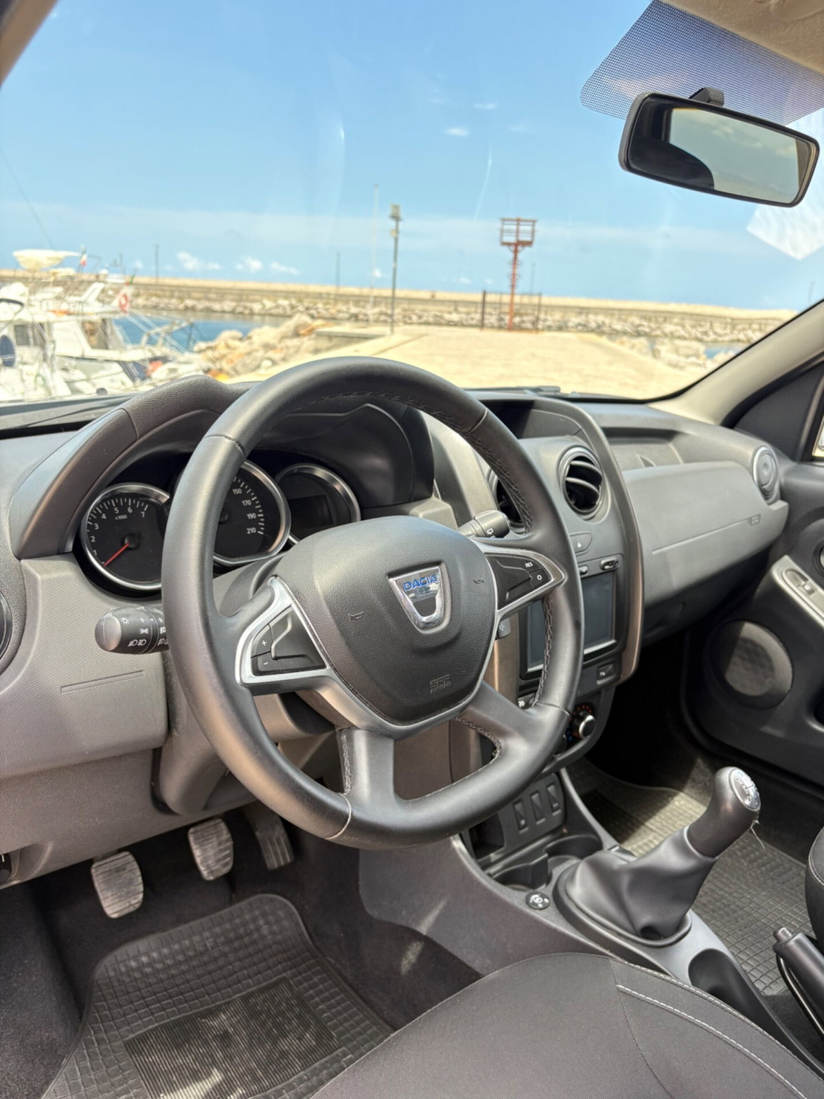Dacia Duster 1.6 115CV Start&Stop 4x2 GPL Ambiance (13)