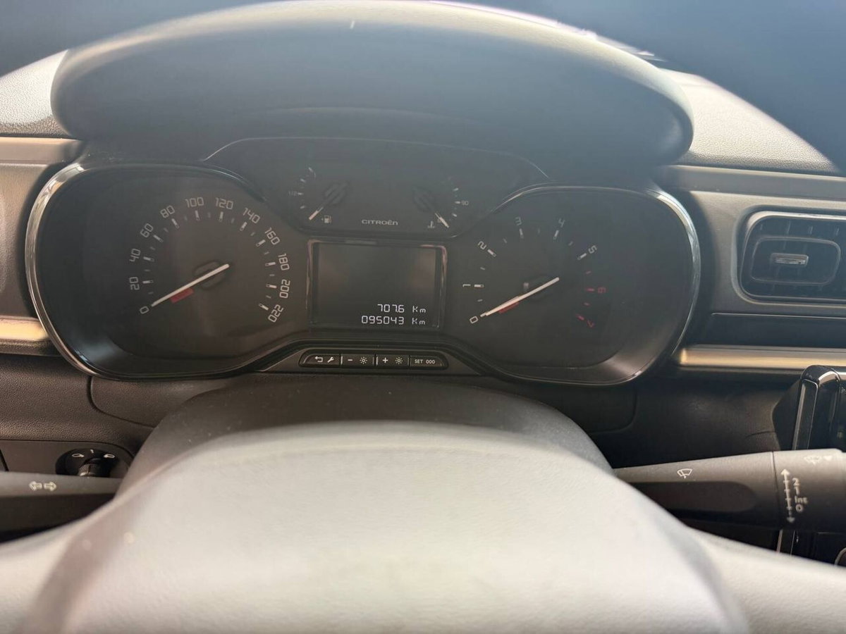 Citroen C3 BlueHDi 100 S&S Feel (11)