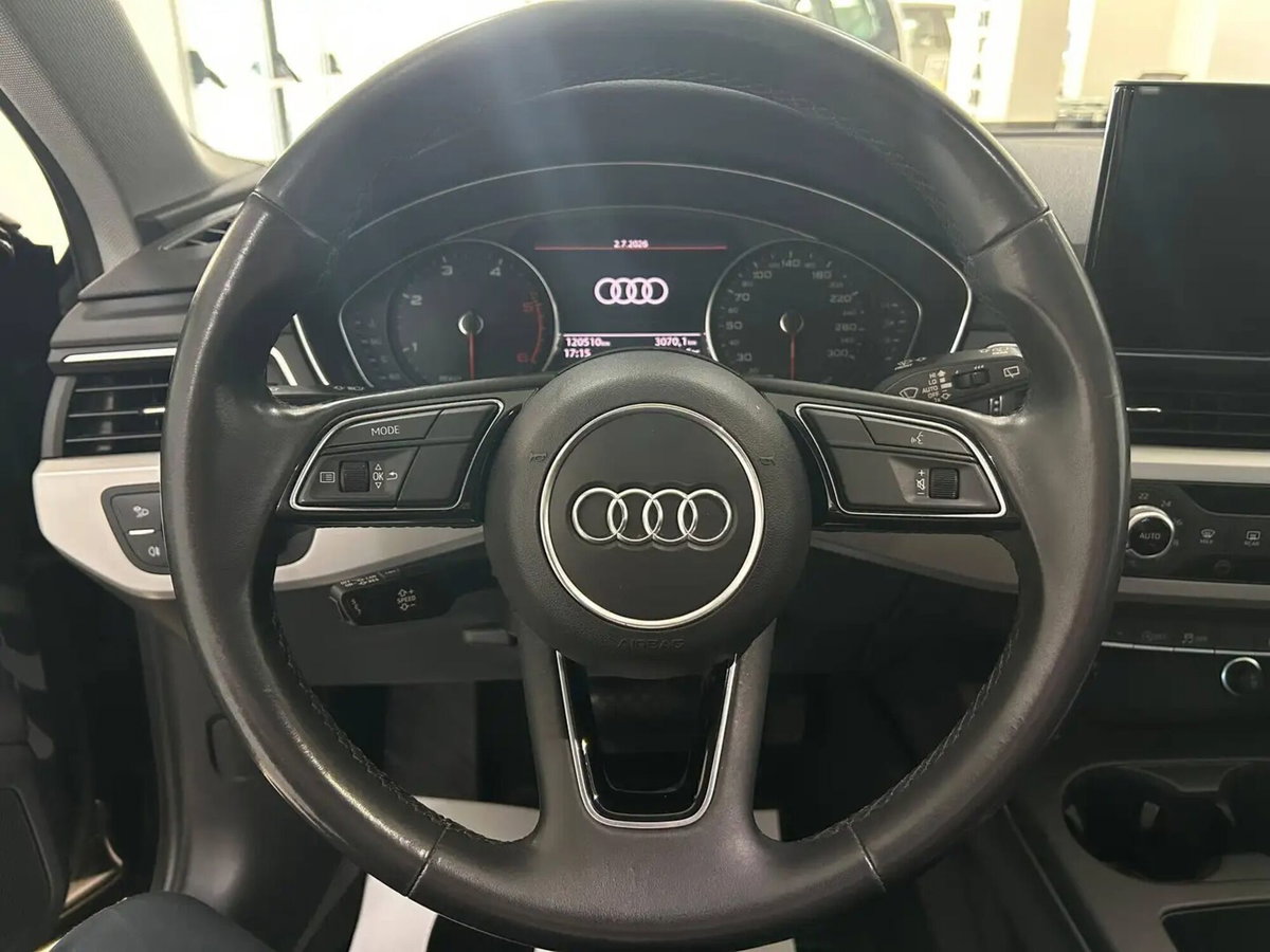 Audi A4 Avant 35 TDI/163 CV S tronic S line edition (18)