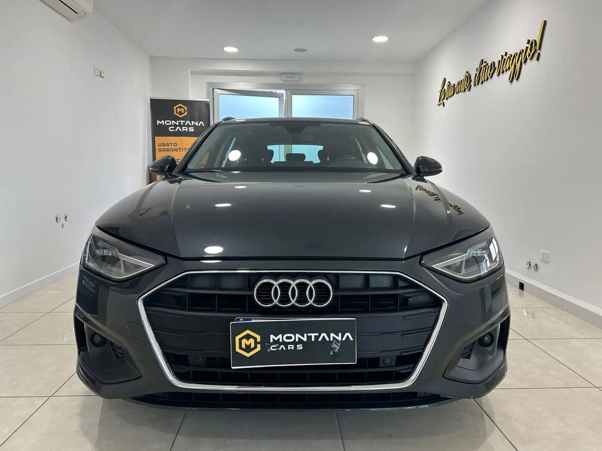 Audi A4 Avant 35 TDI/163 CV S tronic S line edition (2)