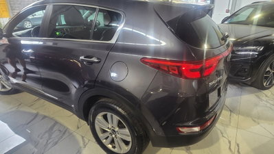 Kia Sportage 1.7 CRDI VGT 2WD Class (3)