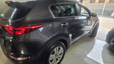 Kia Sportage 1.7 CRDI VGT 2WD Class (6)