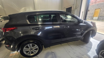 Kia Sportage 1.7 CRDI VGT 2WD Class (8)
