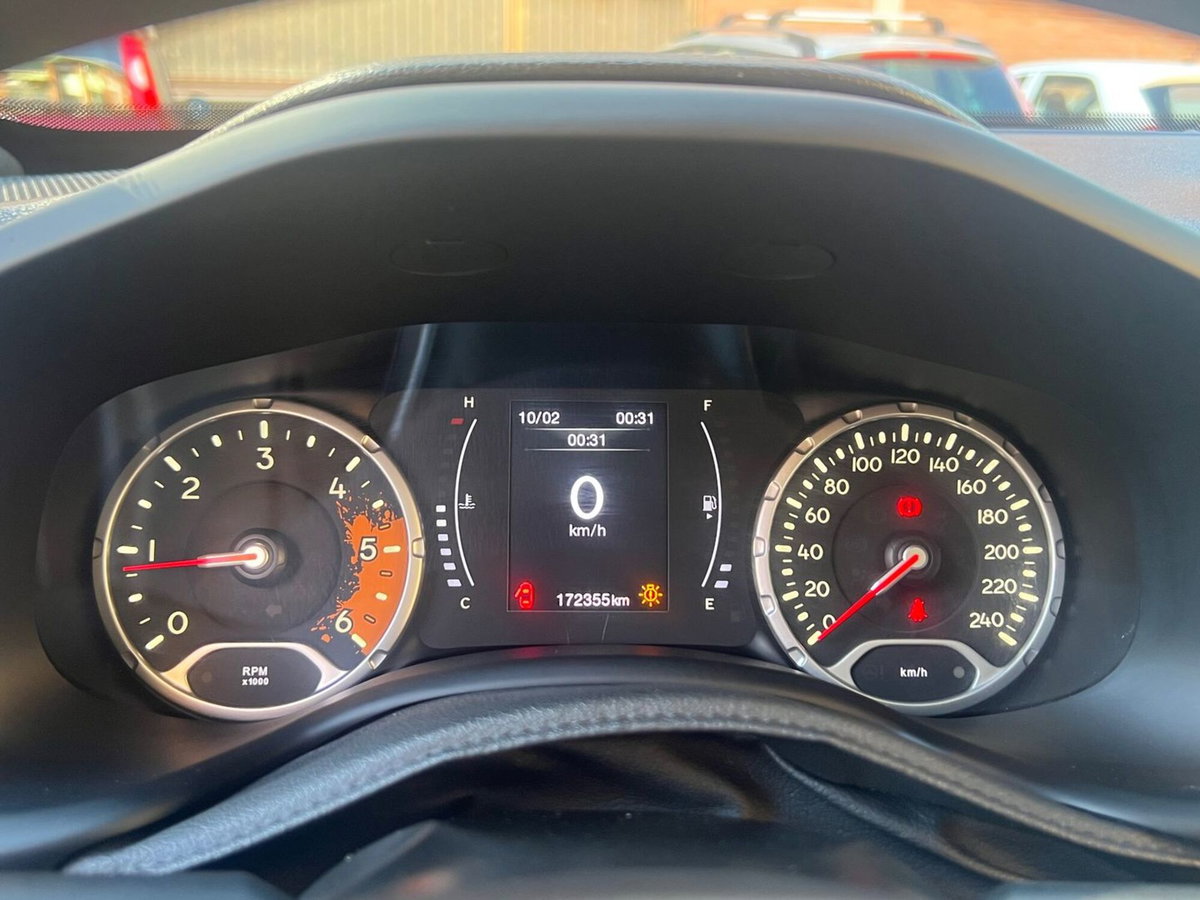 Jeep Renegade 2.0 Mjt 140CV 4WD Active Drive Longitude (10)