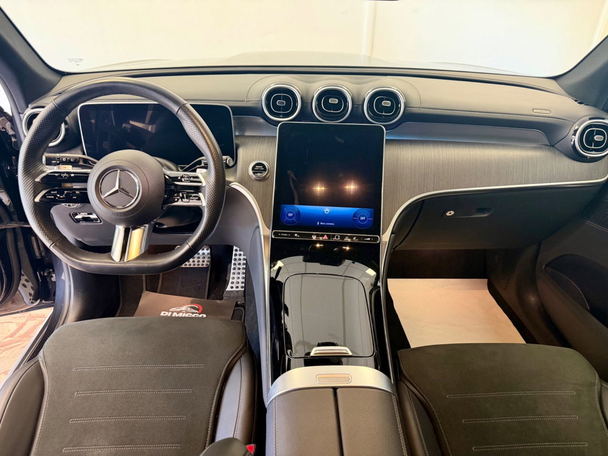 Mercedes-Benz GLC 220 d 4Matic Mild Hybrid AMG Premium Plus (13)