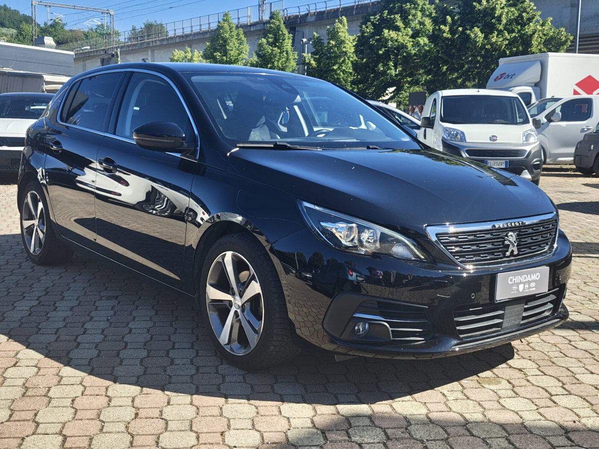 Peugeot 308 BlueHDi 130 S&S Allure (2)