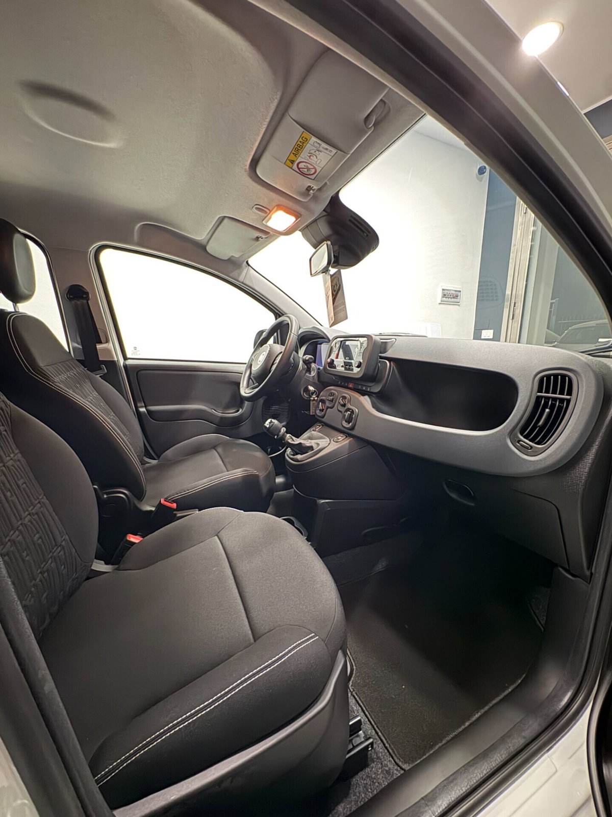 Fiat Panda 1.0 firefly hybrid Icon s&s 70cv (18)