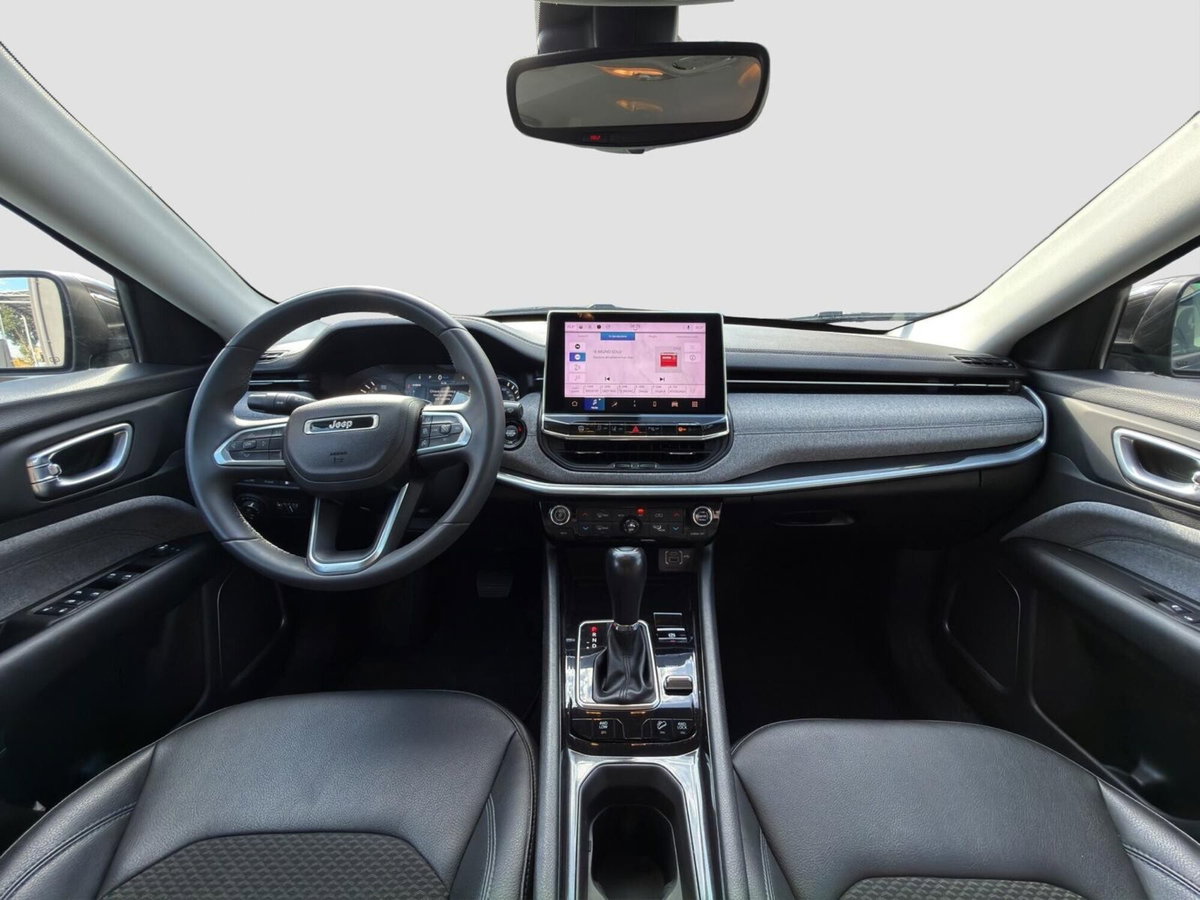 Jeep Compass 1.3 T4 190CV PHEV AT6 4xe Business (10)