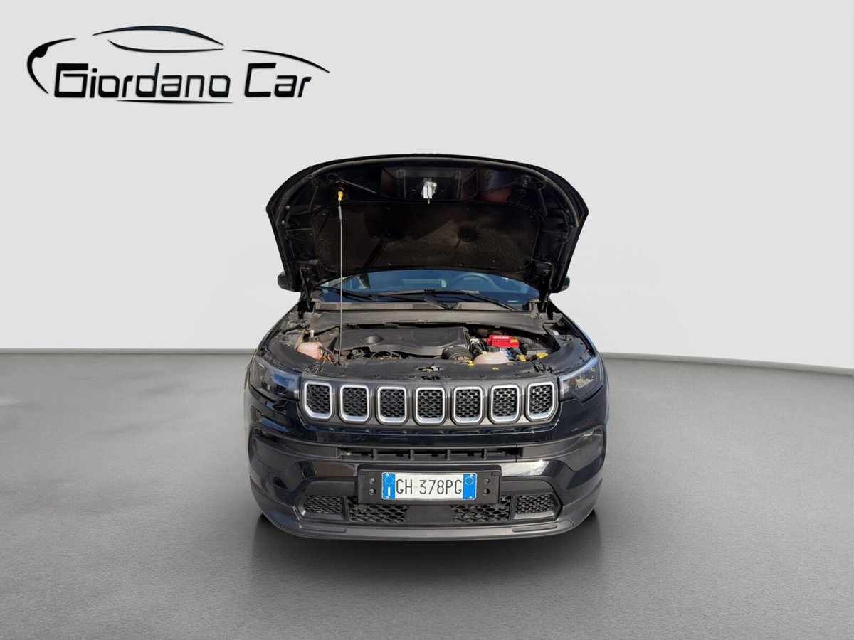 Jeep Compass 1.3 T4 190CV PHEV AT6 4xe Business (4)