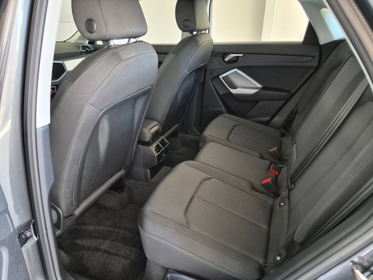 Audi Q3 Sportback 35 TFSI S line edition (12)