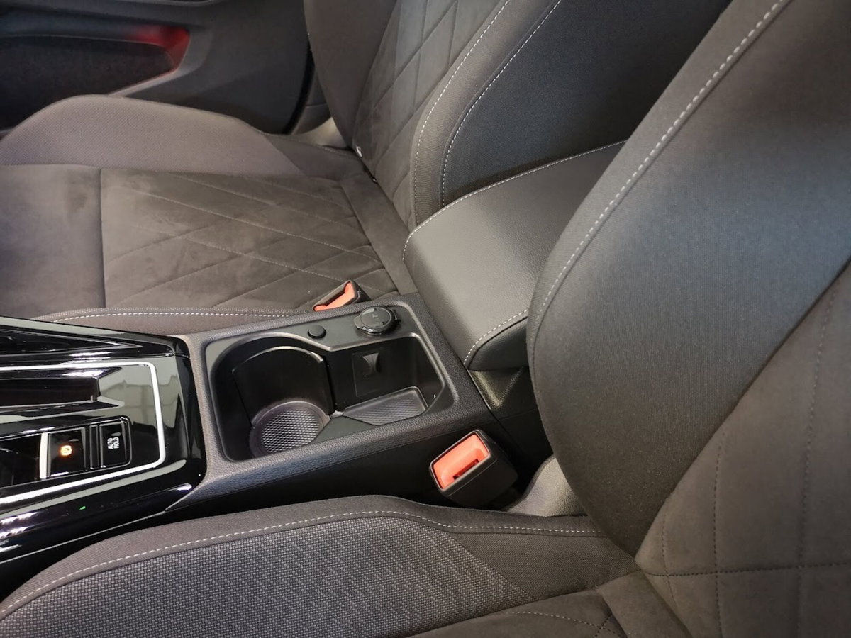 Volkswagen Golf 1.5 TSI EVO ACT Style (13)