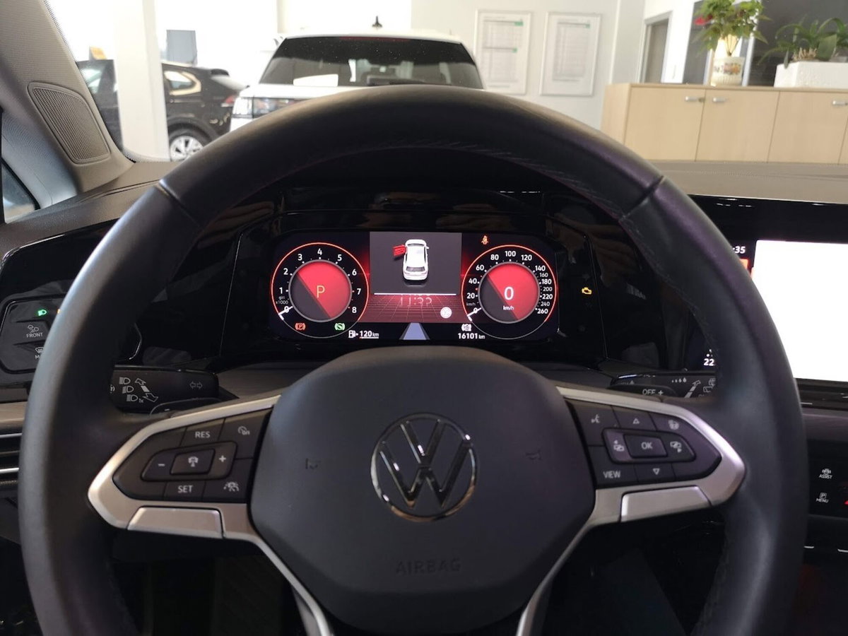 Volkswagen Golf 1.5 TSI EVO ACT Style (14)