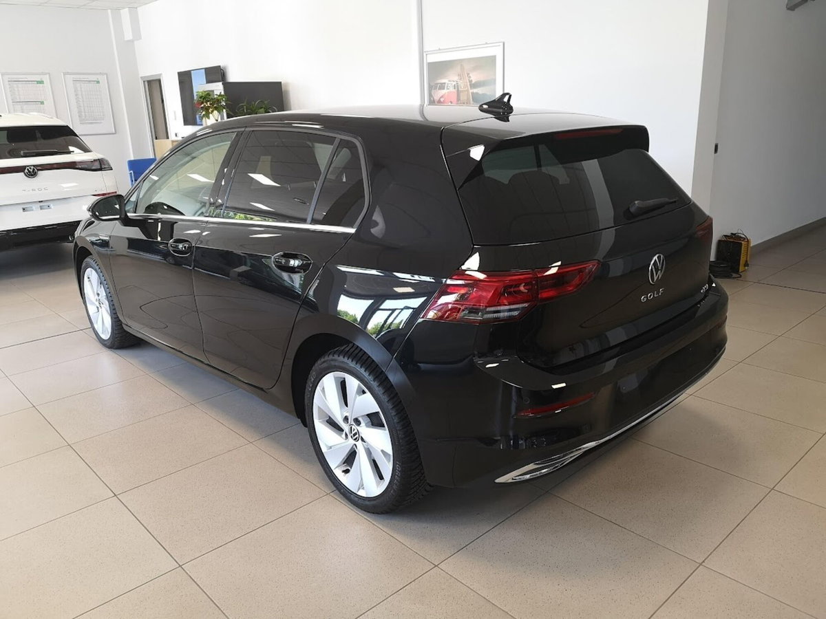 Volkswagen Golf 1.5 TSI EVO ACT Style (2)