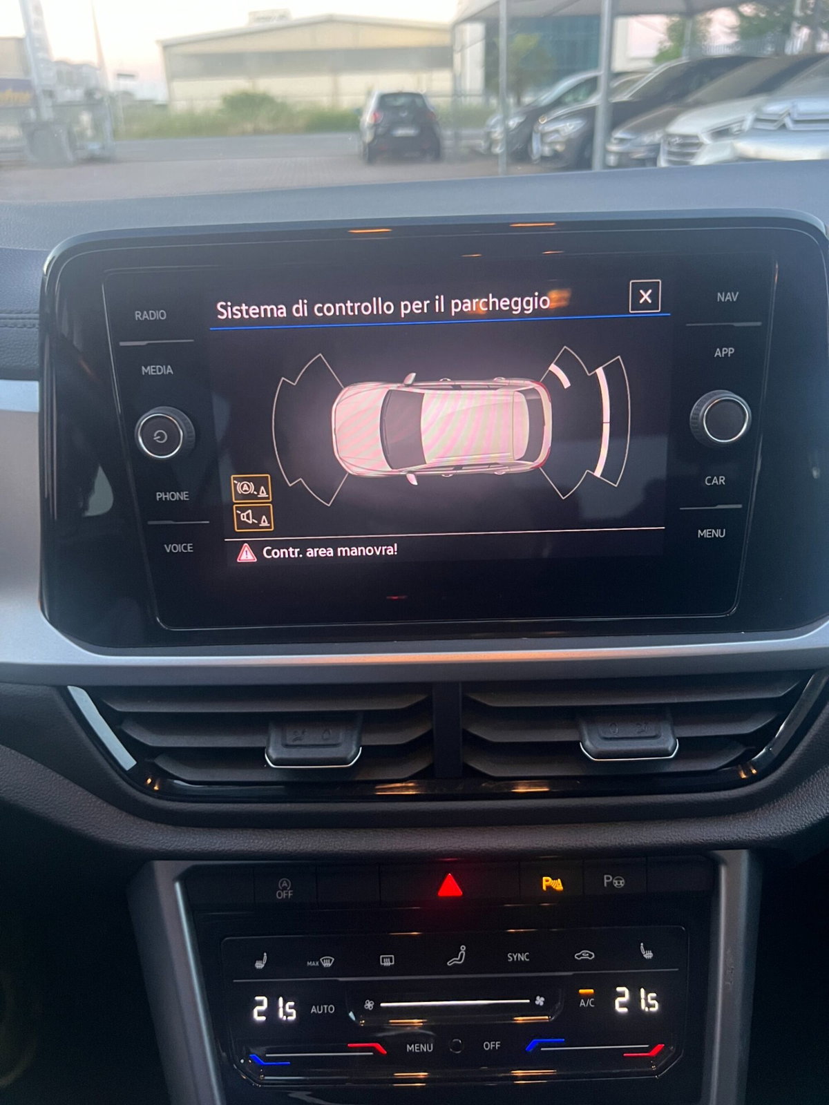 Volkswagen T-Roc 1.0 TSI Style BlueMotion Technology (18)