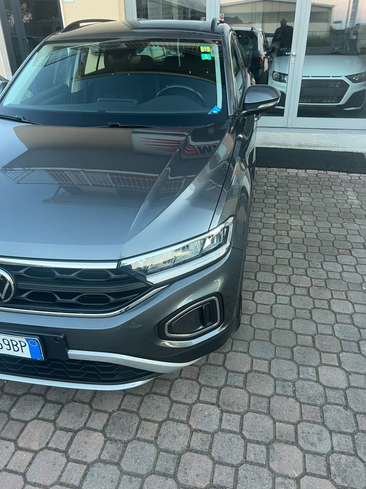 Volkswagen T-Roc 1.0 TSI Style BlueMotion Technology (2)