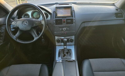 Mercedes-Benz Classe C 220 CDI Avantg. (6)