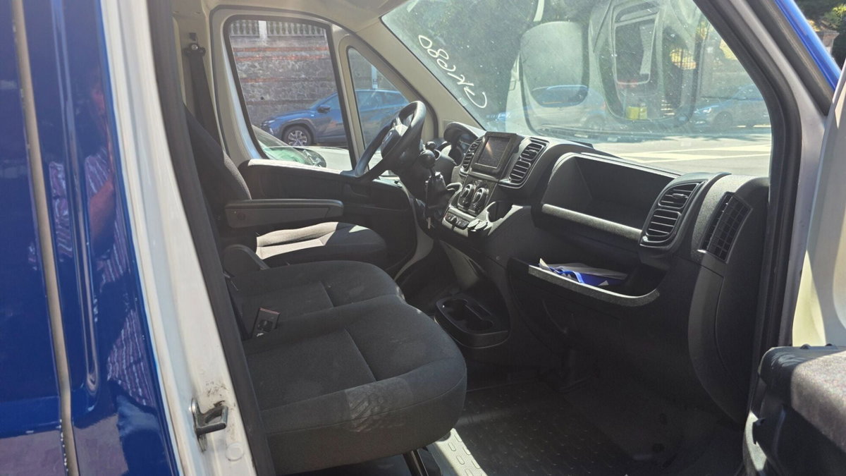 Fiat Ducato Furgone 33 2.2 Mjt 140CV AT9 PM-TN Furgone (11)