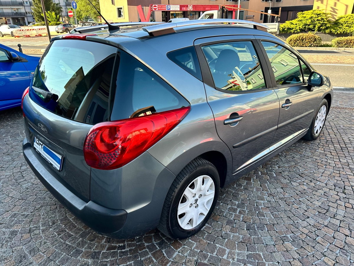 Peugeot 207 SW 8V 75CV X Line (6)