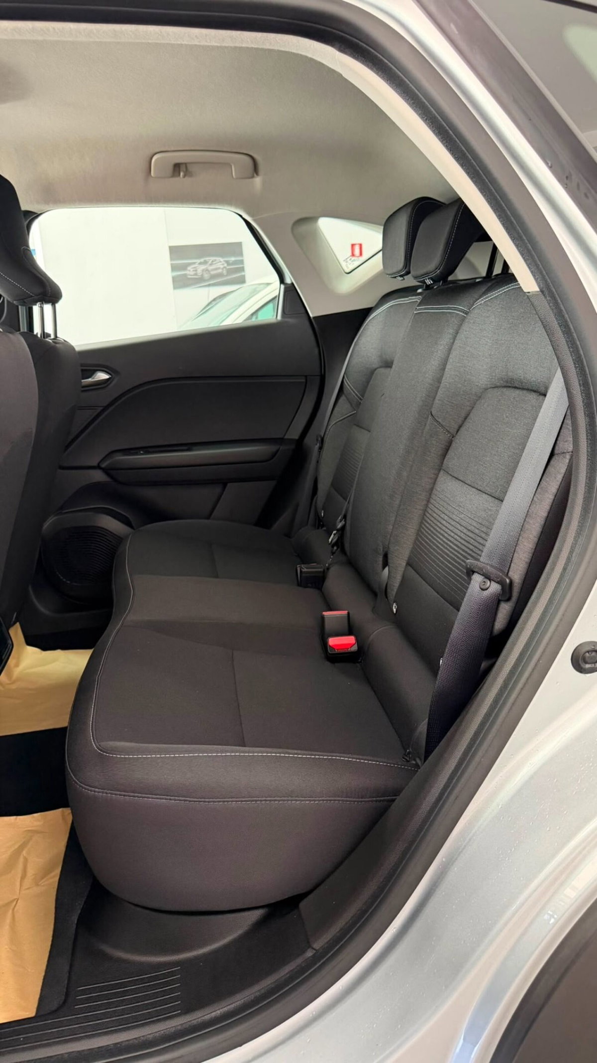 Renault Captur TCe 100 CV GPL FAP Intens (15)