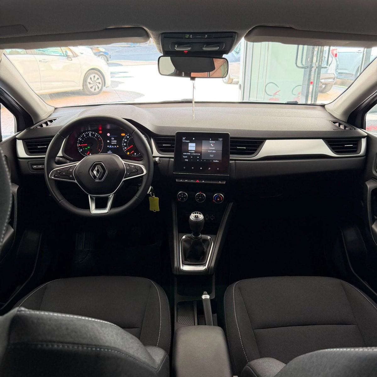 Renault Captur TCe 100 CV GPL FAP Intens (19)