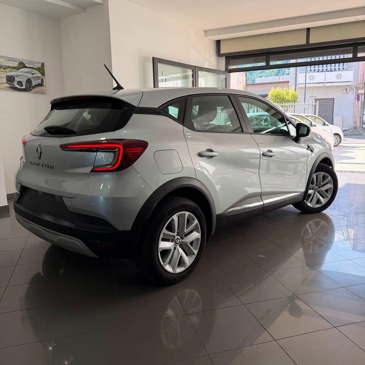 Renault Captur TCe 100 CV GPL FAP Intens (4)