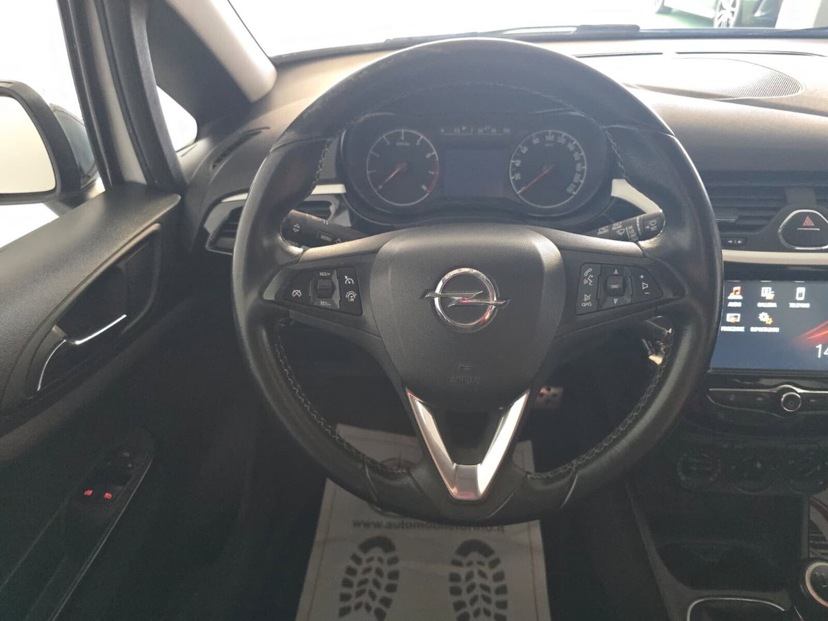 Opel Corsa 1.4 90CV GPL Tech 5 porte n-Joy (7)