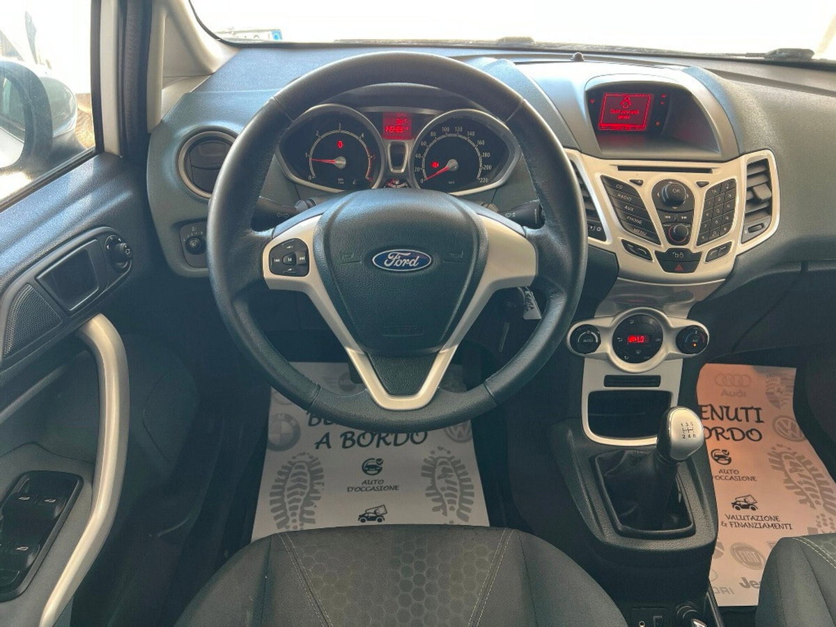 Ford Fiesta 1.4 TDCi 5p. Titanium (10)