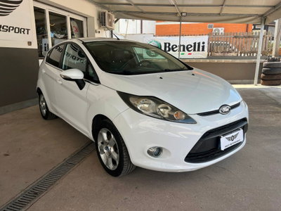 Ford Fiesta 1.4 TDCi 5p. Titanium (2)