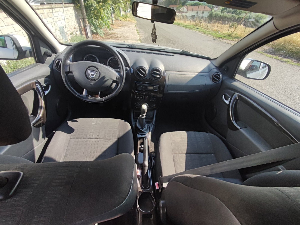 Dacia Duster 1.5 dCi 110CV 4x2 Lauréate (10)