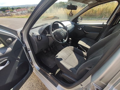Dacia Duster 1.5 dCi 110CV 4x2 Lauréate (14)