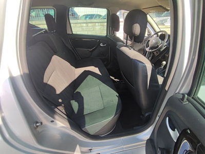 Dacia Duster 1.5 dCi 110CV 4x2 Lauréate (16)