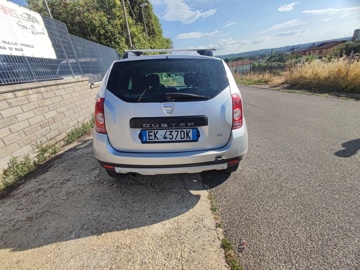 Dacia Duster 1.5 dCi 110CV 4x2 Lauréate (6)
