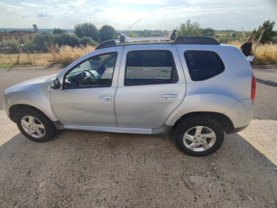Dacia Duster 1.5 dCi 110CV 4x2 Lauréate (8)