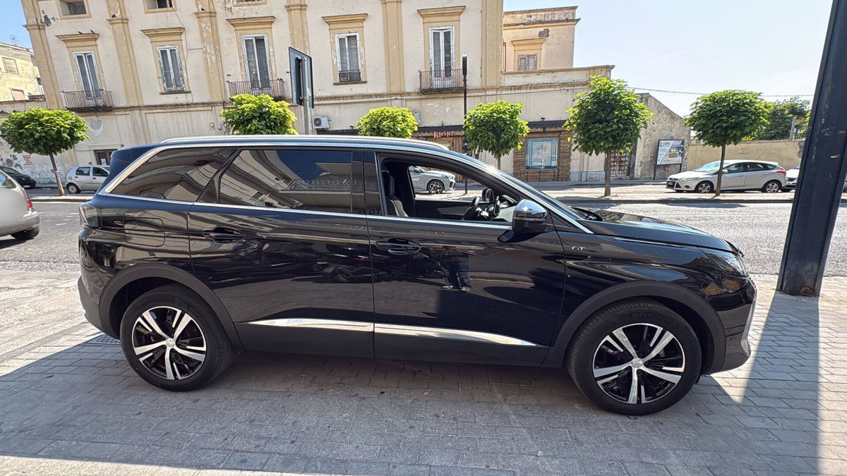Peugeot 5008 1.2 puretech t GT s&s 130cv (2)