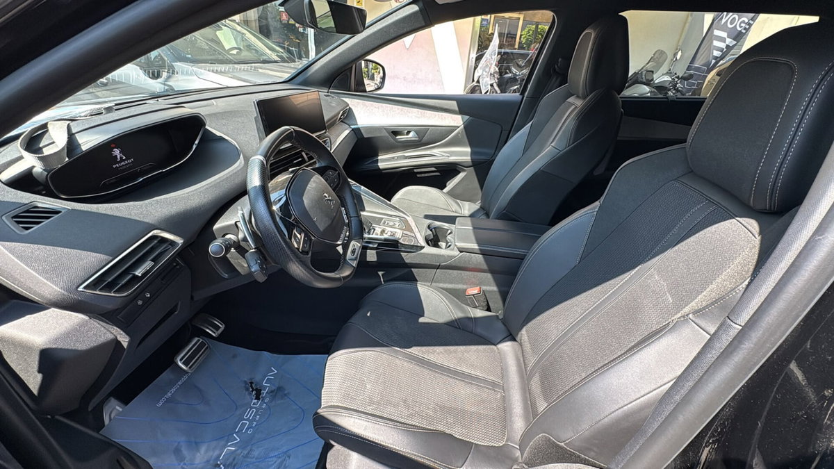 Peugeot 5008 1.2 puretech t GT s&s 130cv (6)