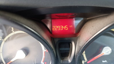 Ford Fiesta 1.4 5 porte Bz.- GPL Titanium (4)