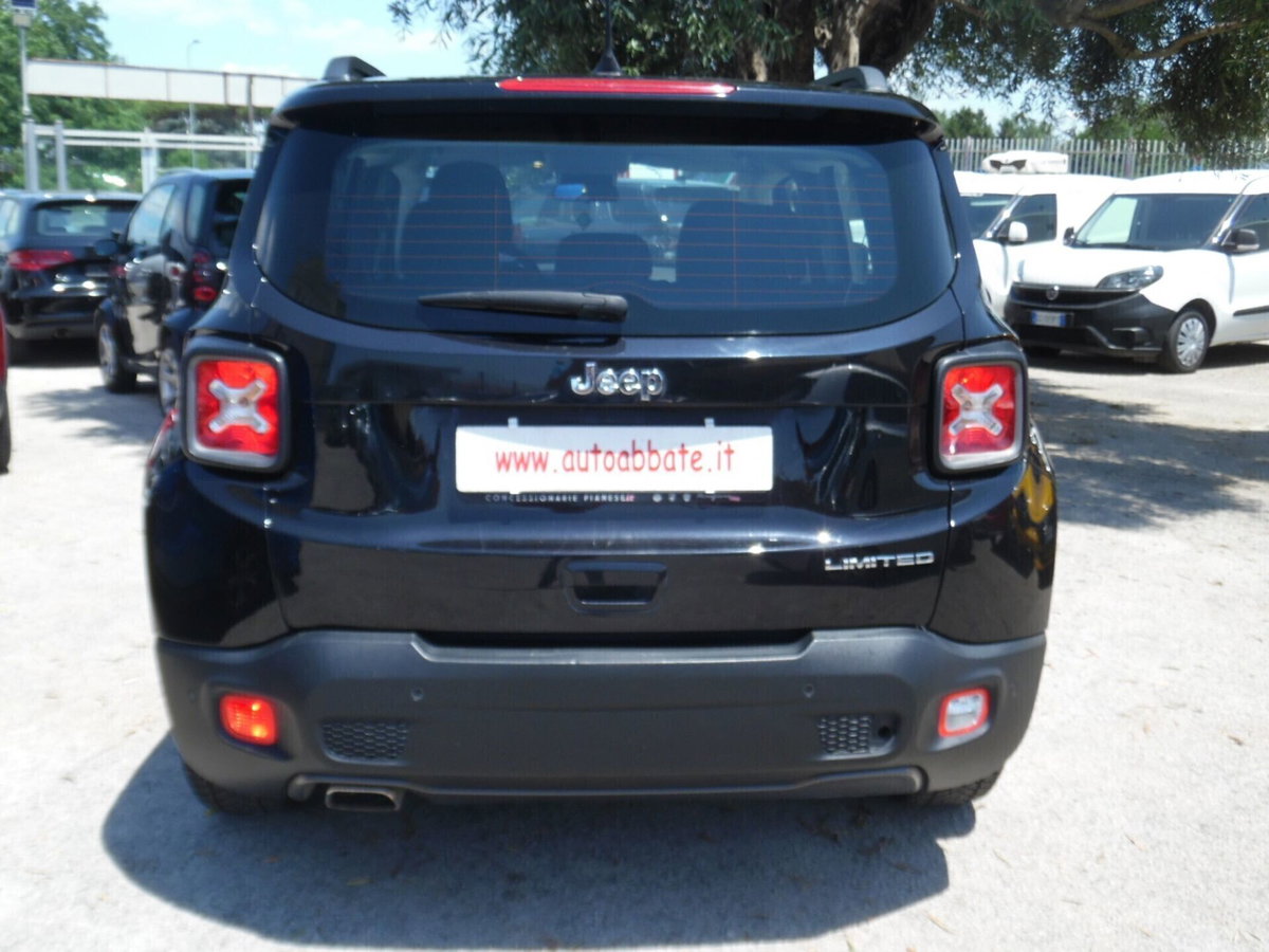 Jeep Renegade 1.6 Mjt DDCT 120 CV Limited (6)