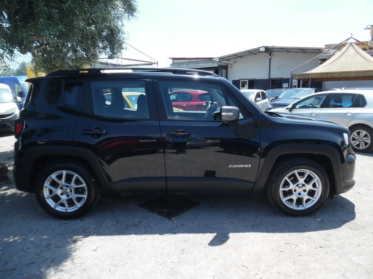 Jeep Renegade 1.6 Mjt DDCT 120 CV Limited (8)