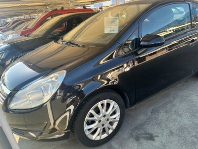 Opel Corsa 1.2 80CV 3 porte GPL-TECH Club (2)