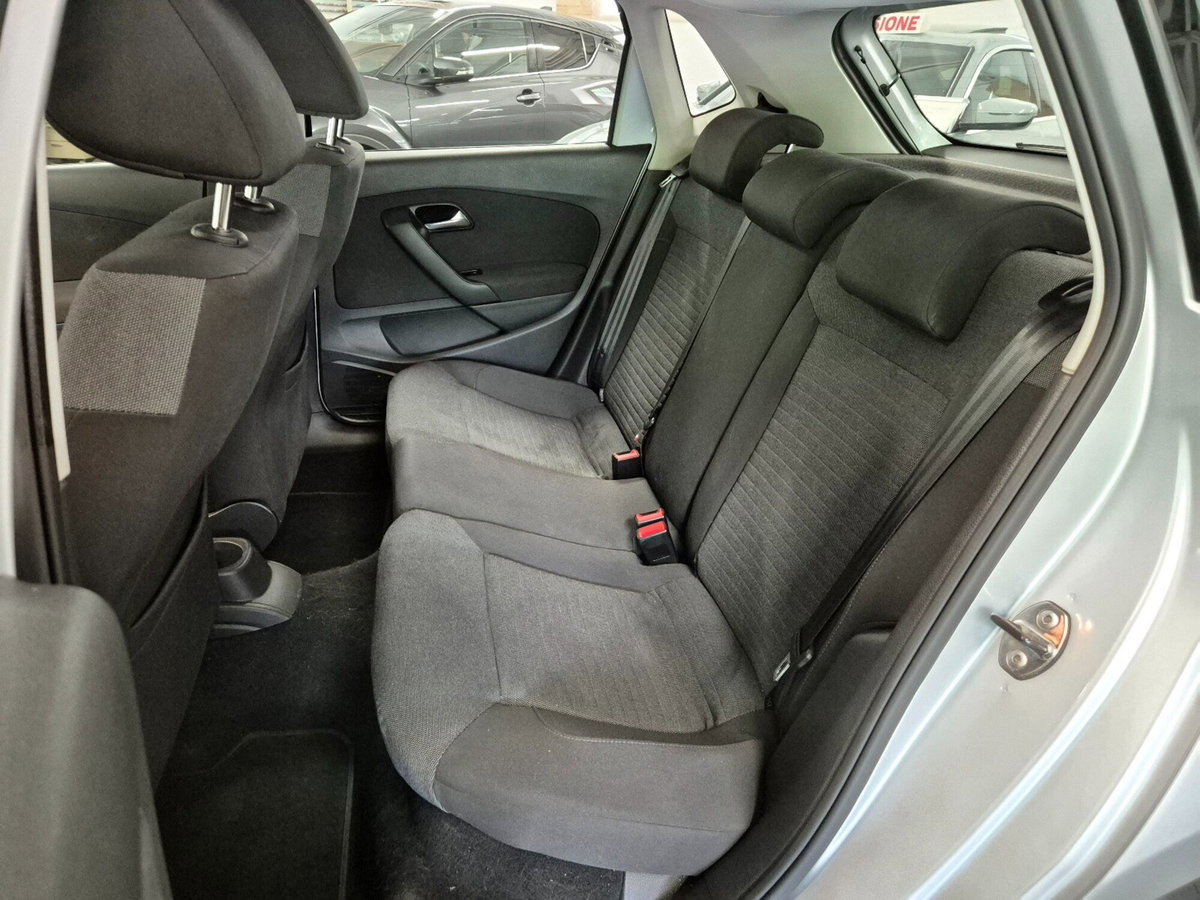Volkswagen Polo 1.6 TDI DPF 5 porte Trendline (6)