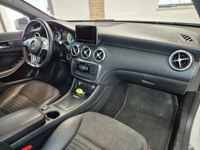 Mercedes-Benz Classe A 180 CDI BlueEFFICIENCY Automatic Premium (11)