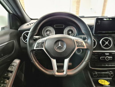 Mercedes-Benz Classe A 180 CDI BlueEFFICIENCY Automatic Premium (4)