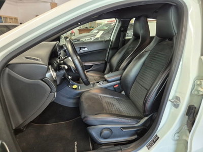Mercedes-Benz Classe A 180 CDI BlueEFFICIENCY Automatic Premium (6)