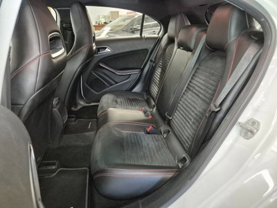 Mercedes-Benz Classe A 180 CDI BlueEFFICIENCY Automatic Premium (9)