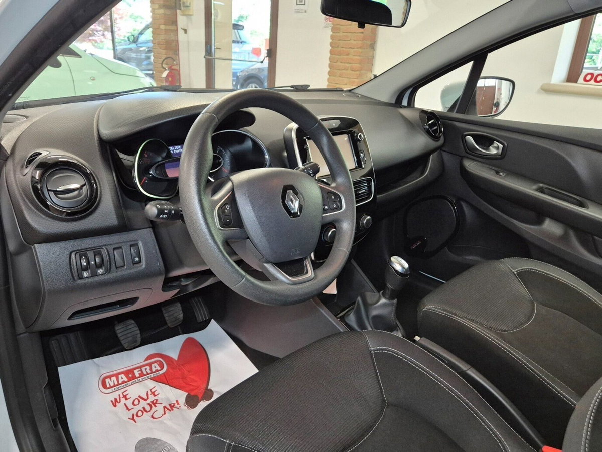 Renault Clio dCi 8V 75CV Start&Stop 5 porte Energy Life (4)