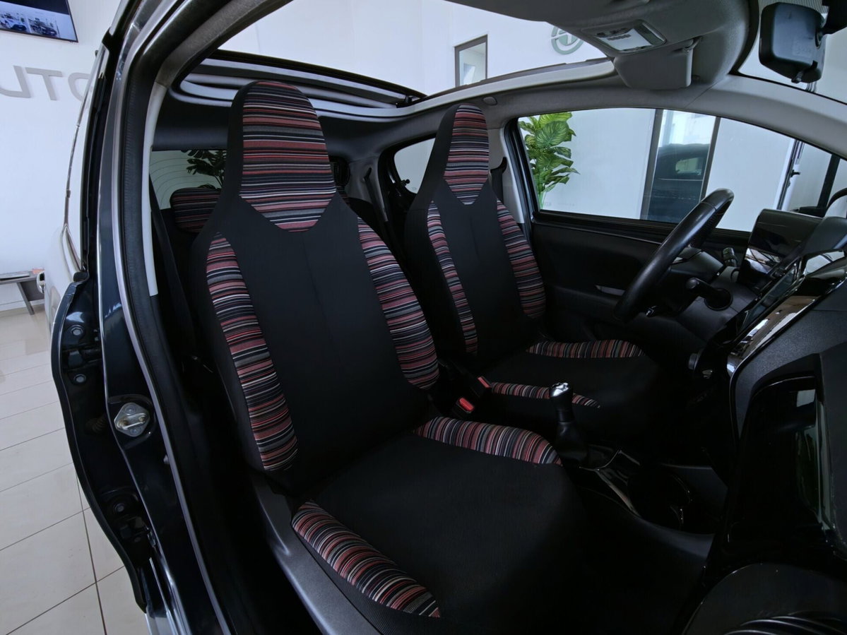 Citroen C1 Airscape C1 Airscape VTi 72 5 porte Shine (13)