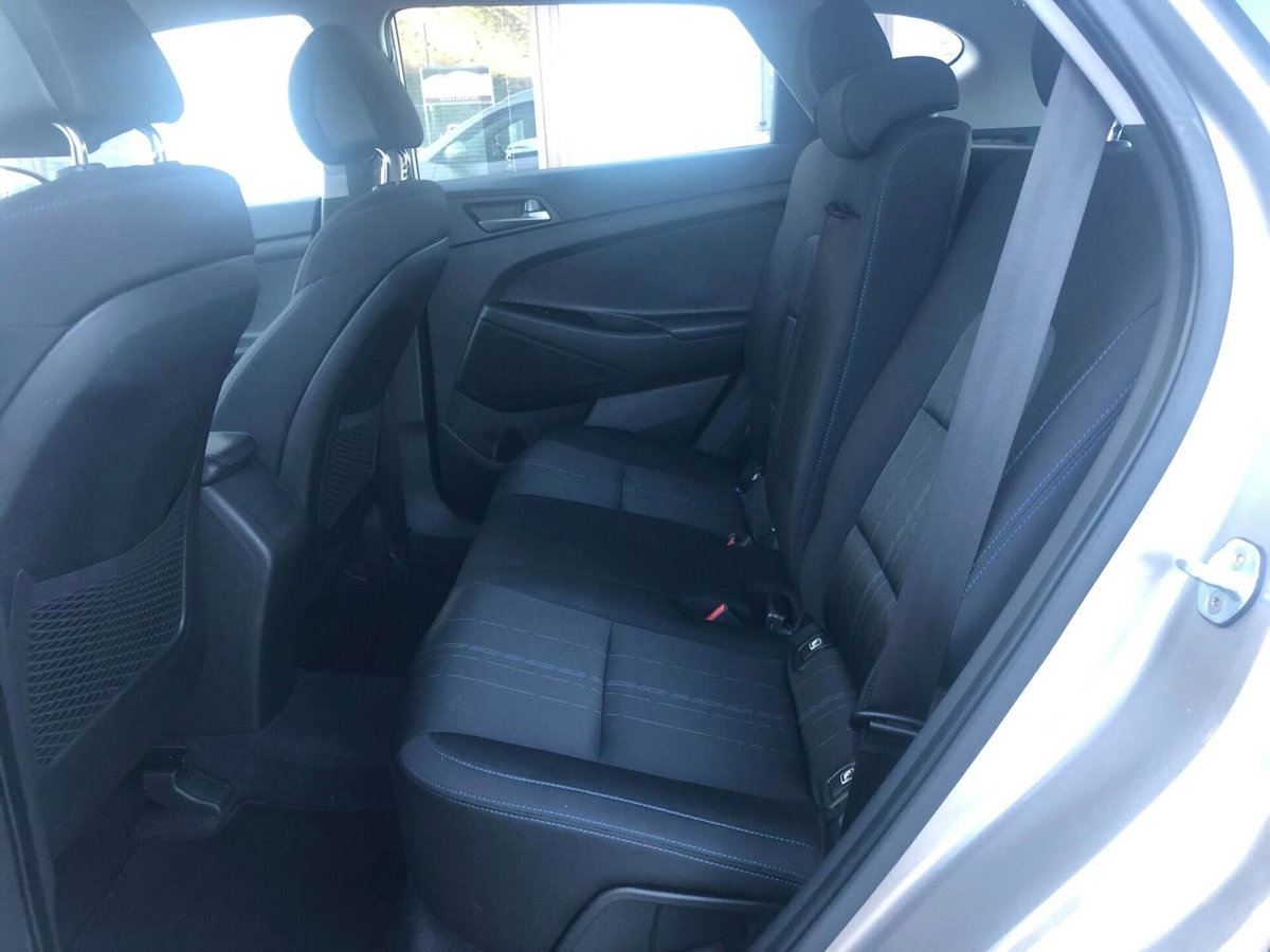 Hyundai Tucson 1.7 CRDi XPossible (11)