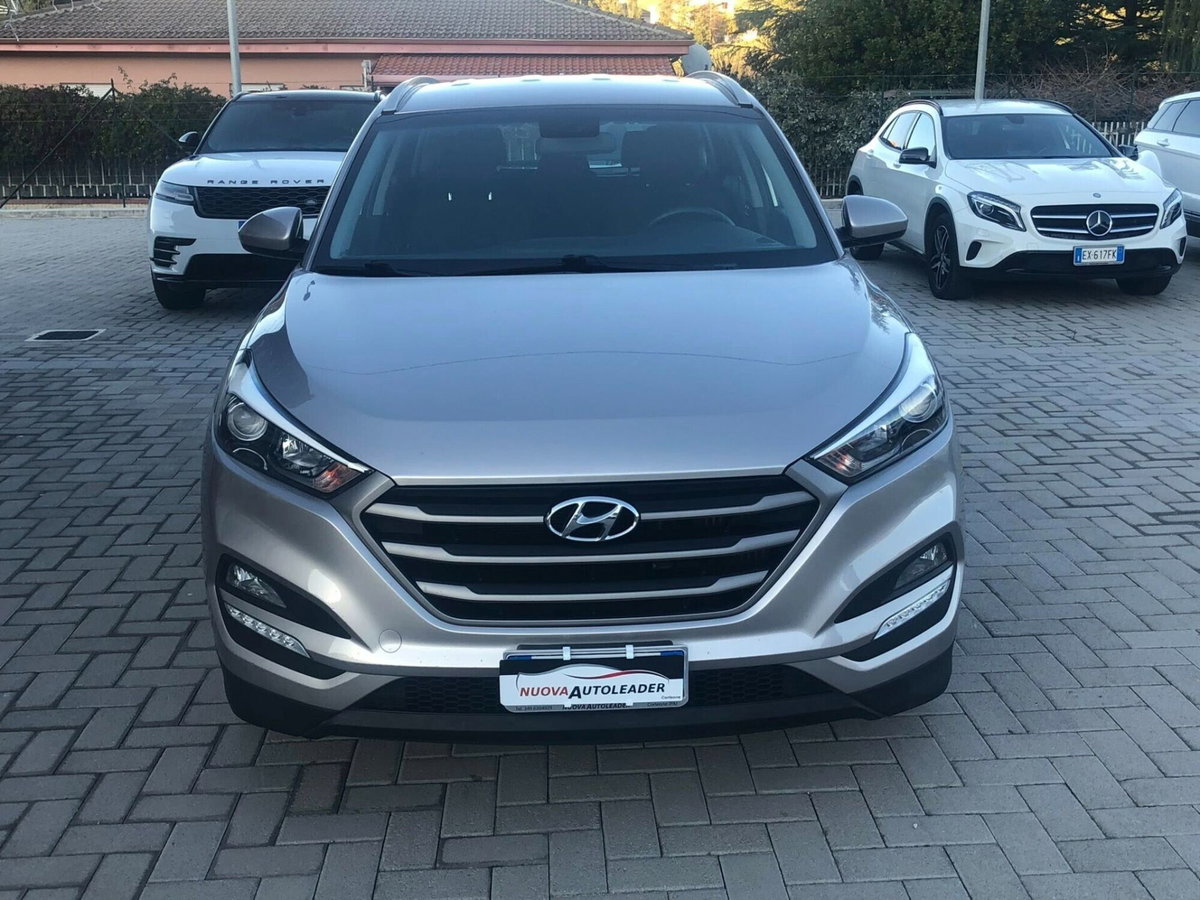 Hyundai Tucson 1.7 CRDi XPossible (6)