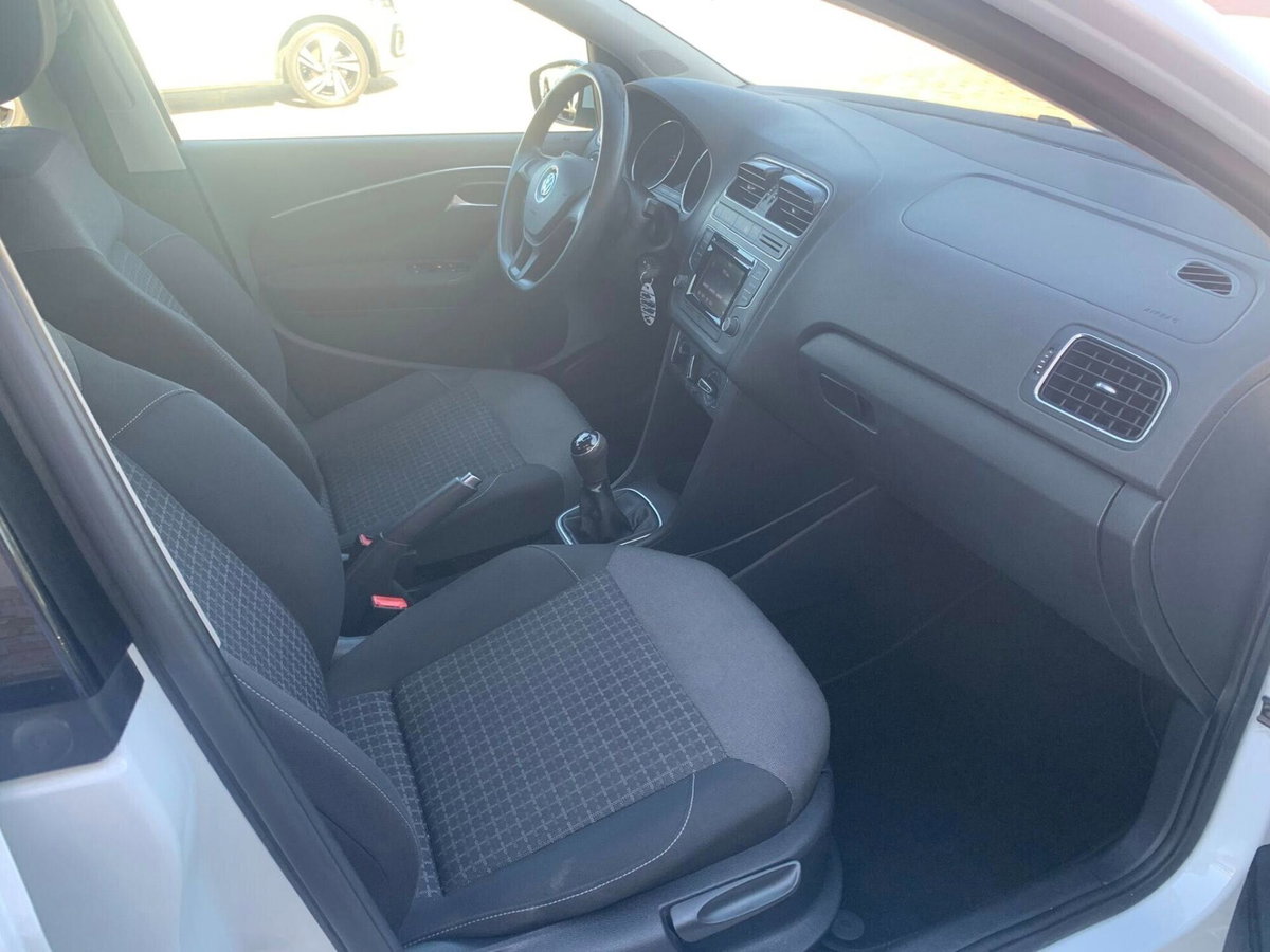 Volkswagen Polo 1.4 TDI 5p. Comfortline (9)